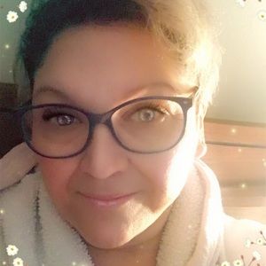 Meet your Posher, Pilar